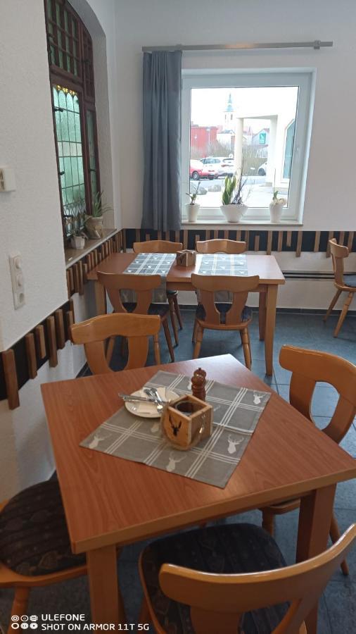 Hotel & Restaurant Zum Hirsch Romhild Eksteriør bilde