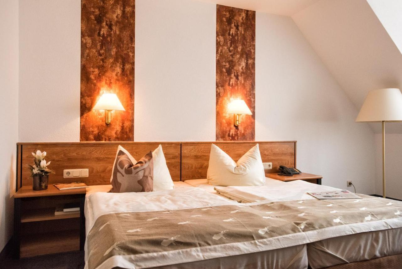 Hotel & Restaurant Zum Hirsch Romhild Eksteriør bilde