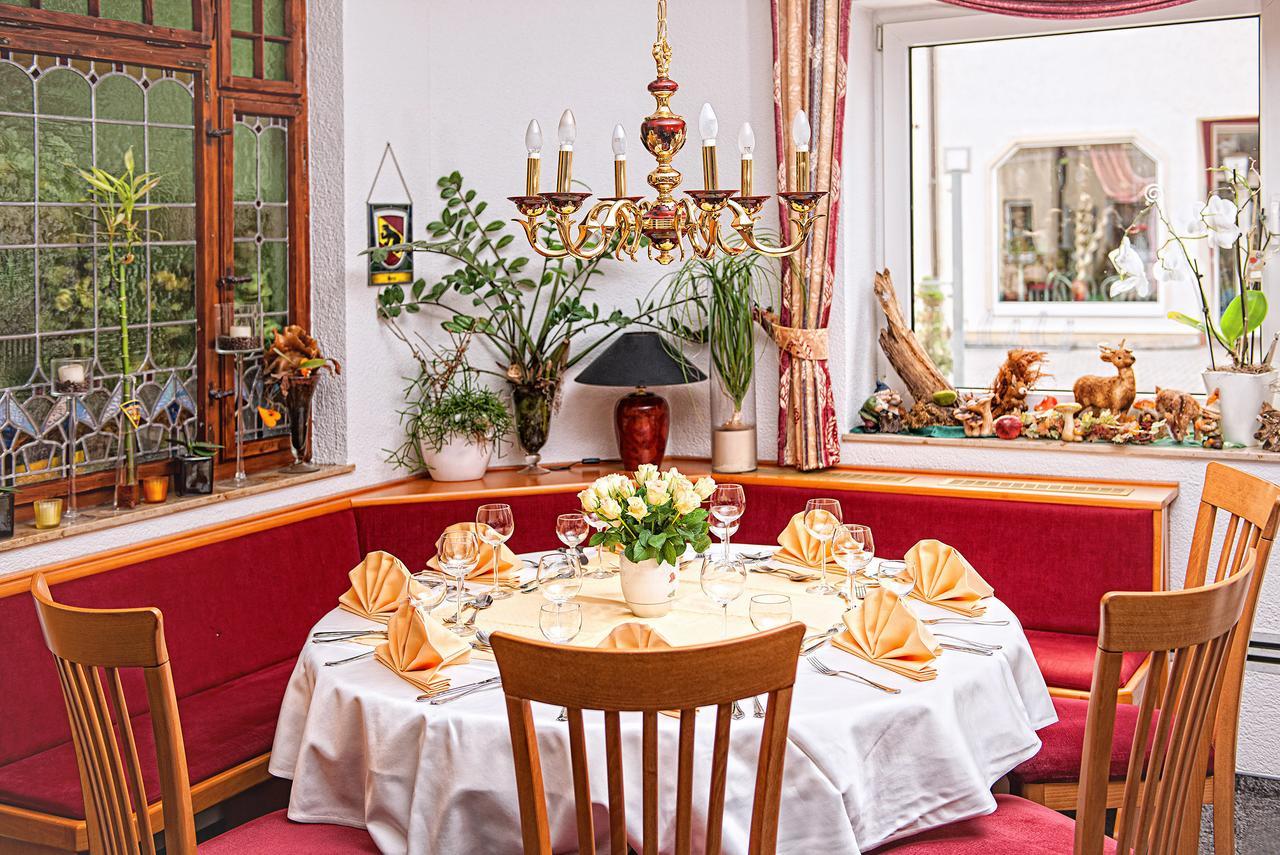 Hotel & Restaurant Zum Hirsch Romhild Eksteriør bilde